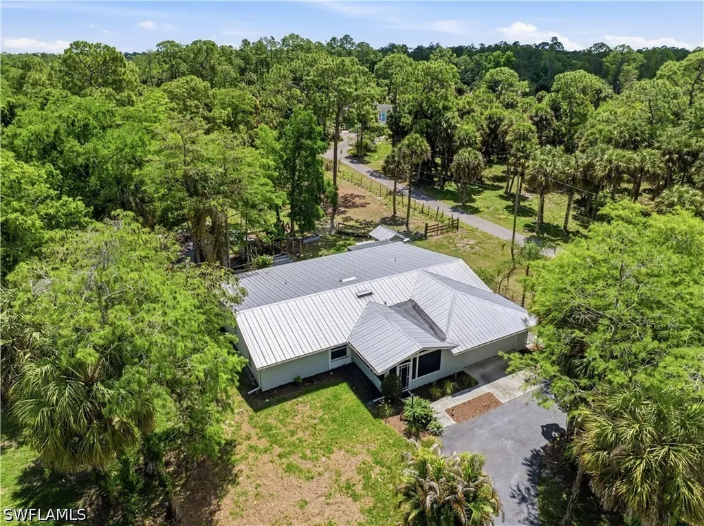 1840 23rd Street SW Naples FL 34117