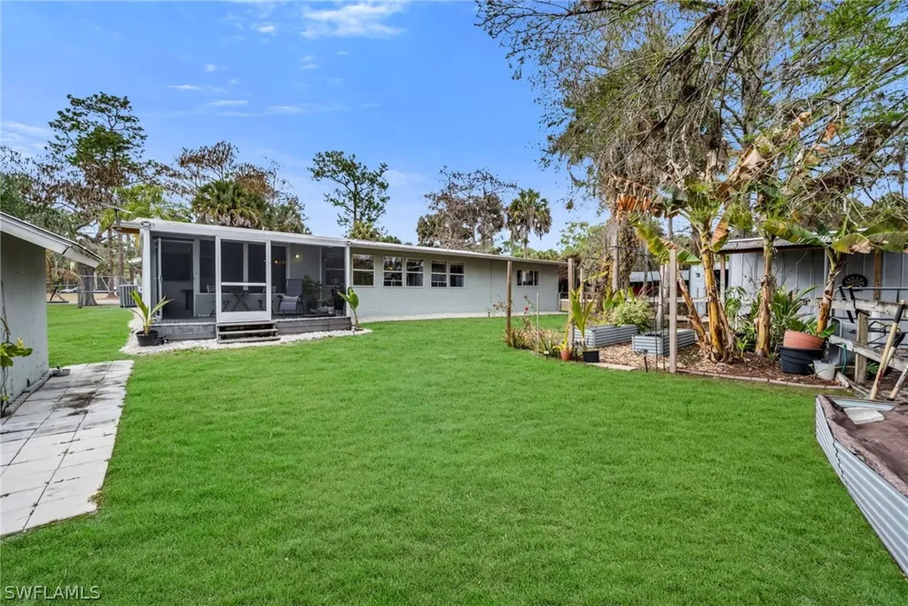 1840 23rd Street SW Naples FL 34117