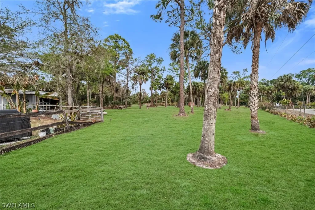 1840 23rd Street SW Naples FL 34117