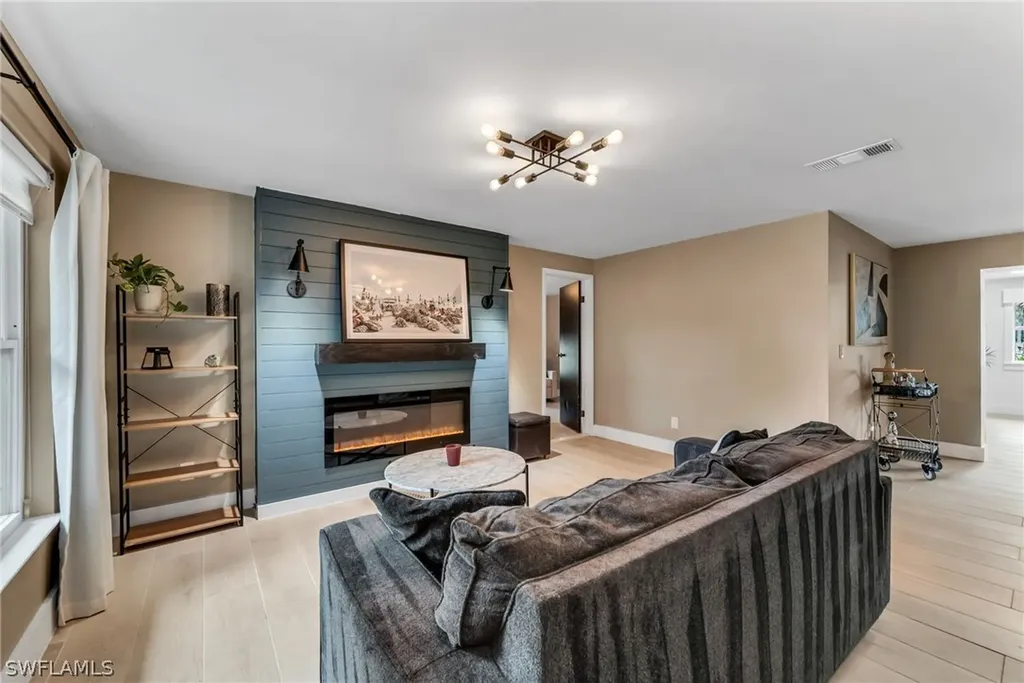 1840 23rd Street SW Naples FL 34117