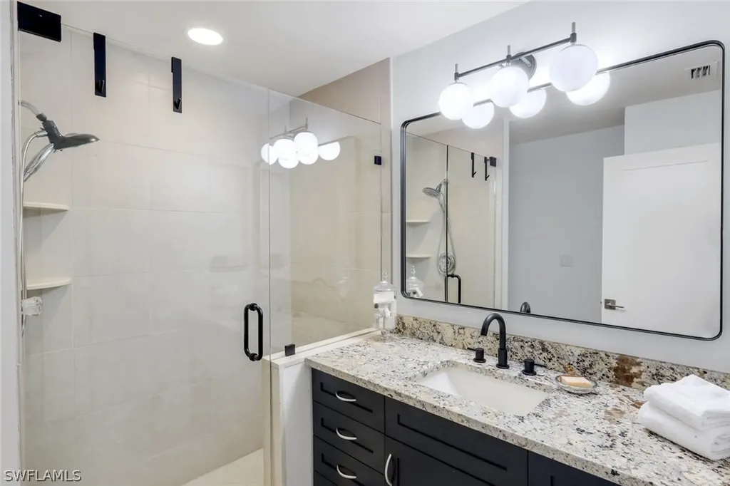 2128 Paget Circle Naples FL 34112