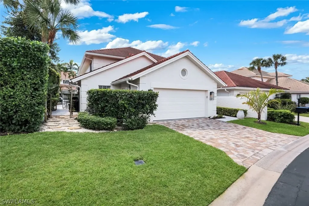 2128 Paget Circle Naples FL 34112