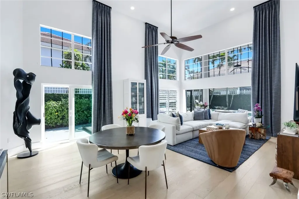 2128 Paget Circle Naples FL 34112