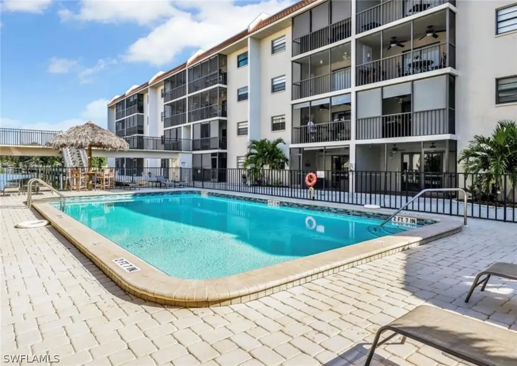 9395 Pennsylvania Avenue Bonita Springs FL 34135