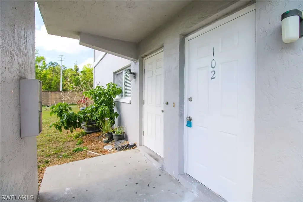 10101 Sandy Hollow Lane Bonita Springs FL 34135
