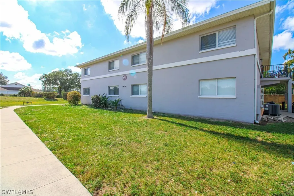 10101 Sandy Hollow Lane Bonita Springs FL 34135