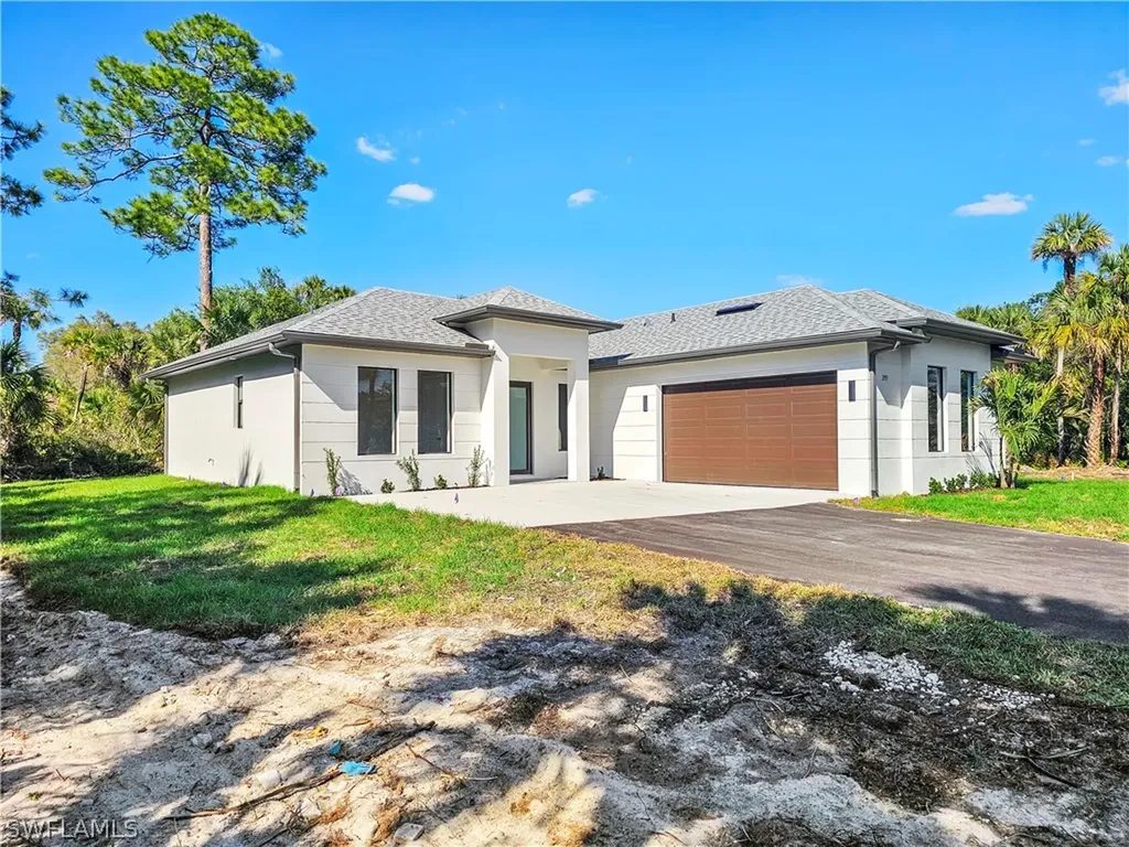 2997 28th Avenue SE Naples FL 34117