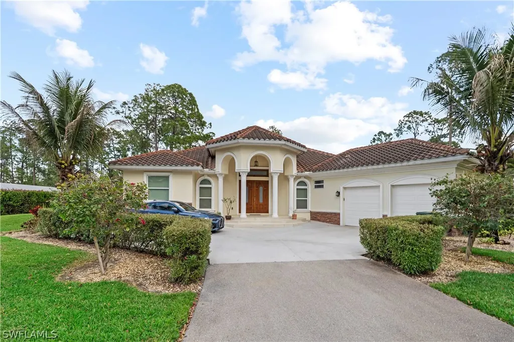 2480 16th Street NE Naples FL 34120