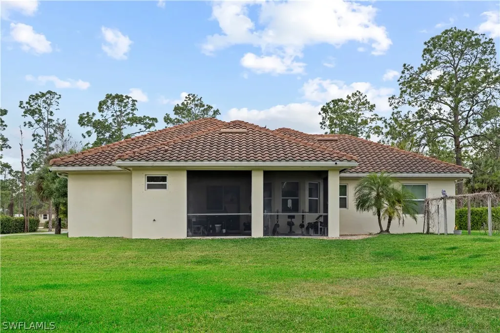 2480 16th Street NE Naples FL 34120