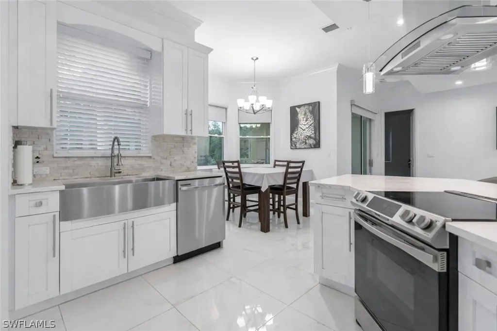 2480 16th Street NE Naples FL 34120