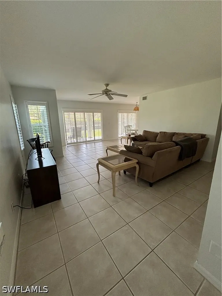 2103 Tama Circle Naples FL 34112