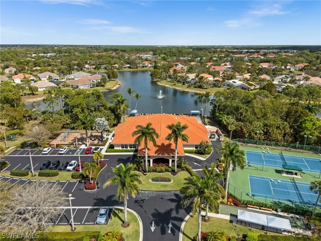 7595 Meadow Lakes Drive Naples FL 34104