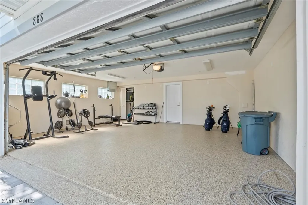 888 10th Street S Naples FL 34102
