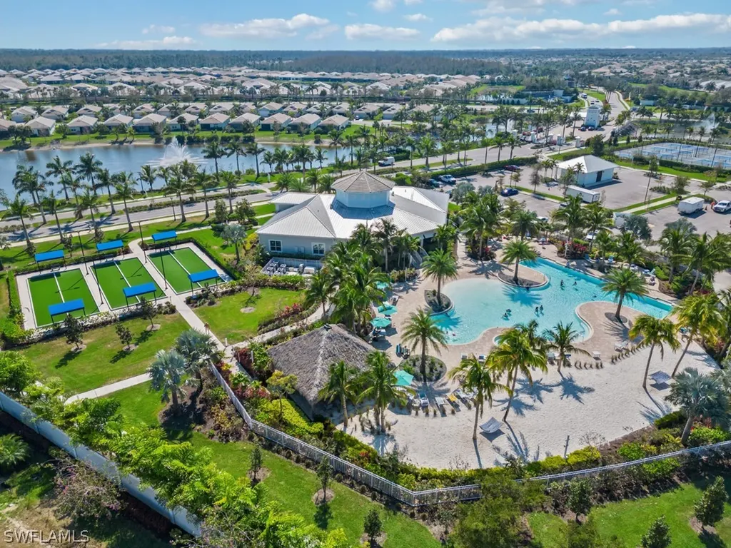 28302 Captiva Shell Loop Bonita Springs FL 34135