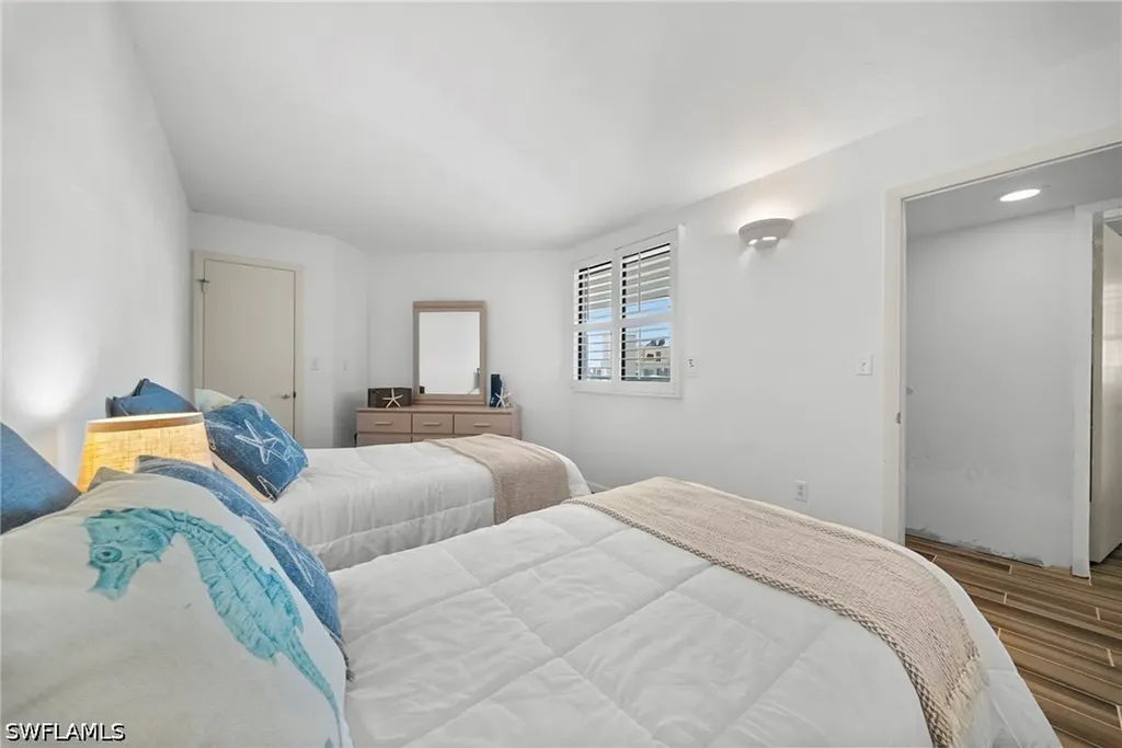25820 Hickory Boulevard Bonita Springs FL 34134
