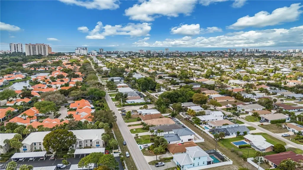 793 91st Avenue N Naples FL 34108