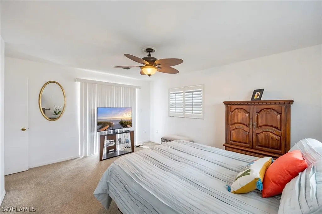 793 91st Avenue N Naples FL 34108