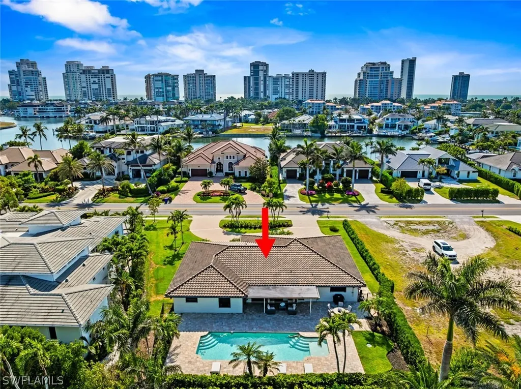 4222 Crayton Road Naples FL 34103