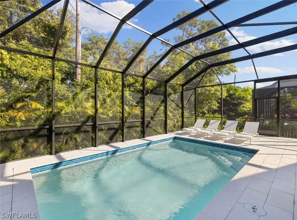 2721 Van Buren Avenue Naples FL 34112