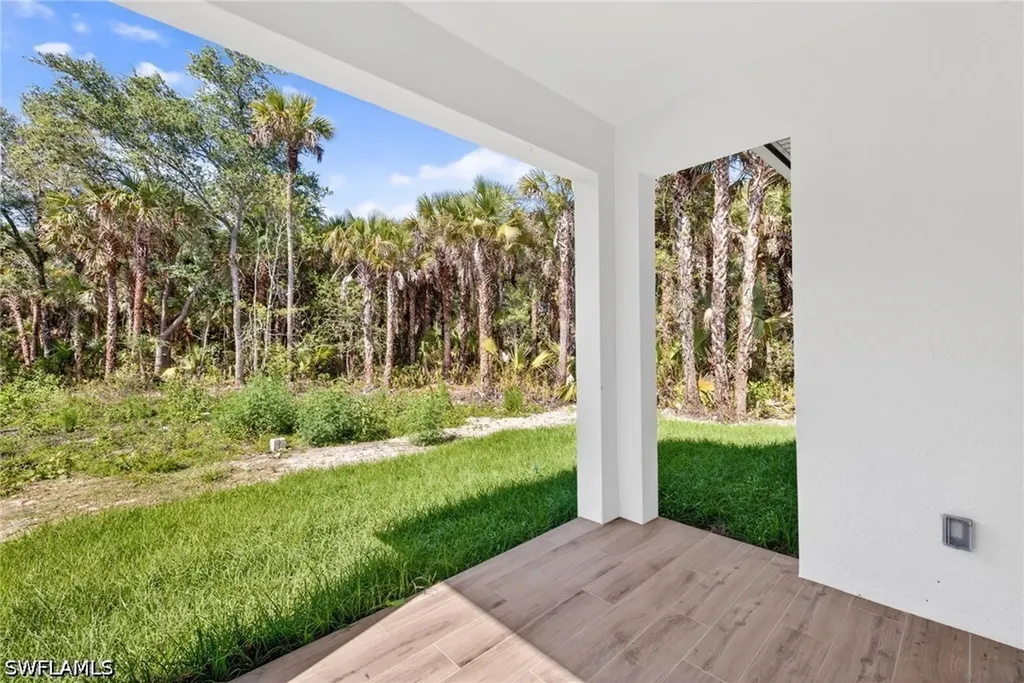 3043 28th Avenue SE Naples FL 34117