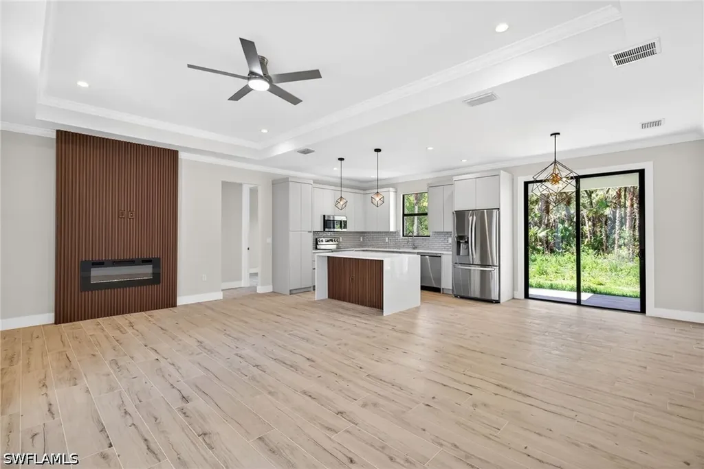 3043 28th Avenue SE Naples FL 34117
