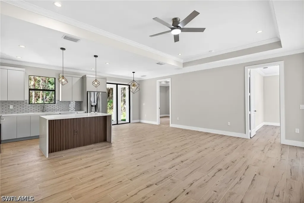 3043 28th Avenue SE Naples FL 34117
