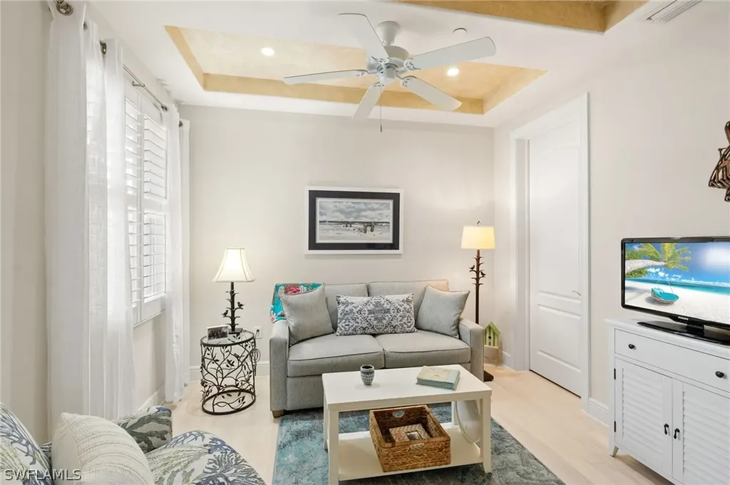 584 Avellino Isle Circle Naples FL 34119