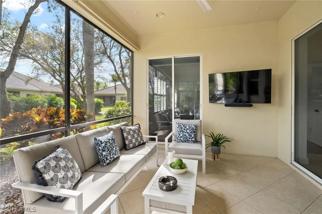 845 Vistana Circle Naples FL 34119