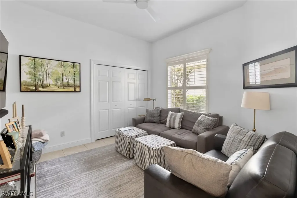 845 Vistana Circle Naples FL 34119