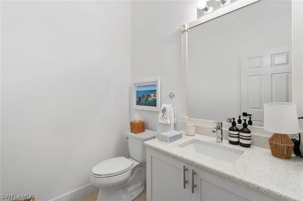 845 Vistana Circle Naples FL 34119