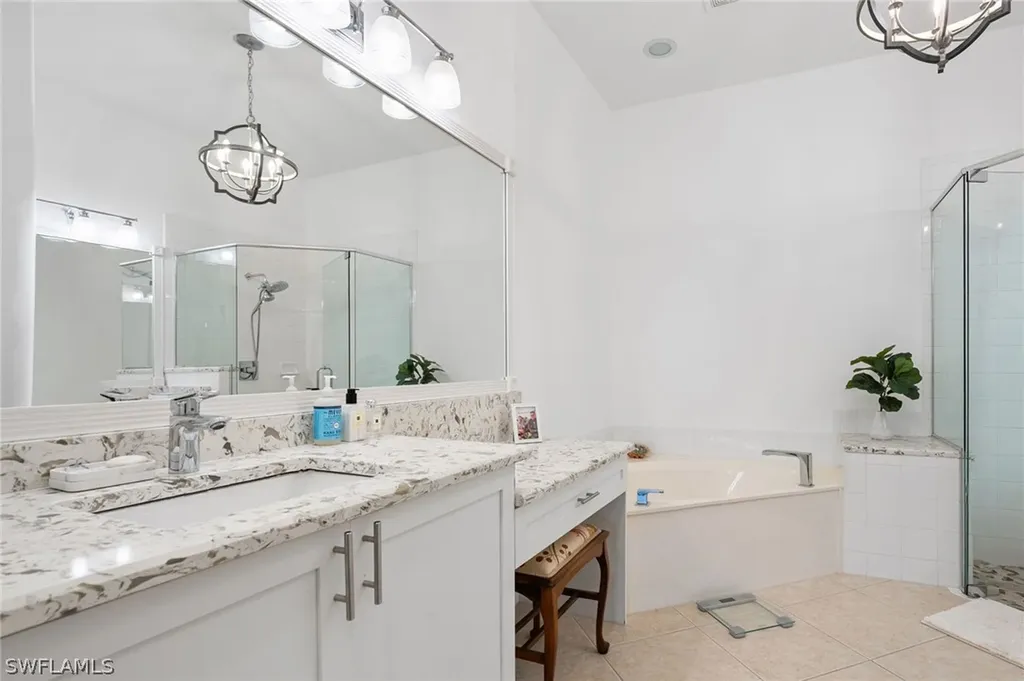 845 Vistana Circle Naples FL 34119