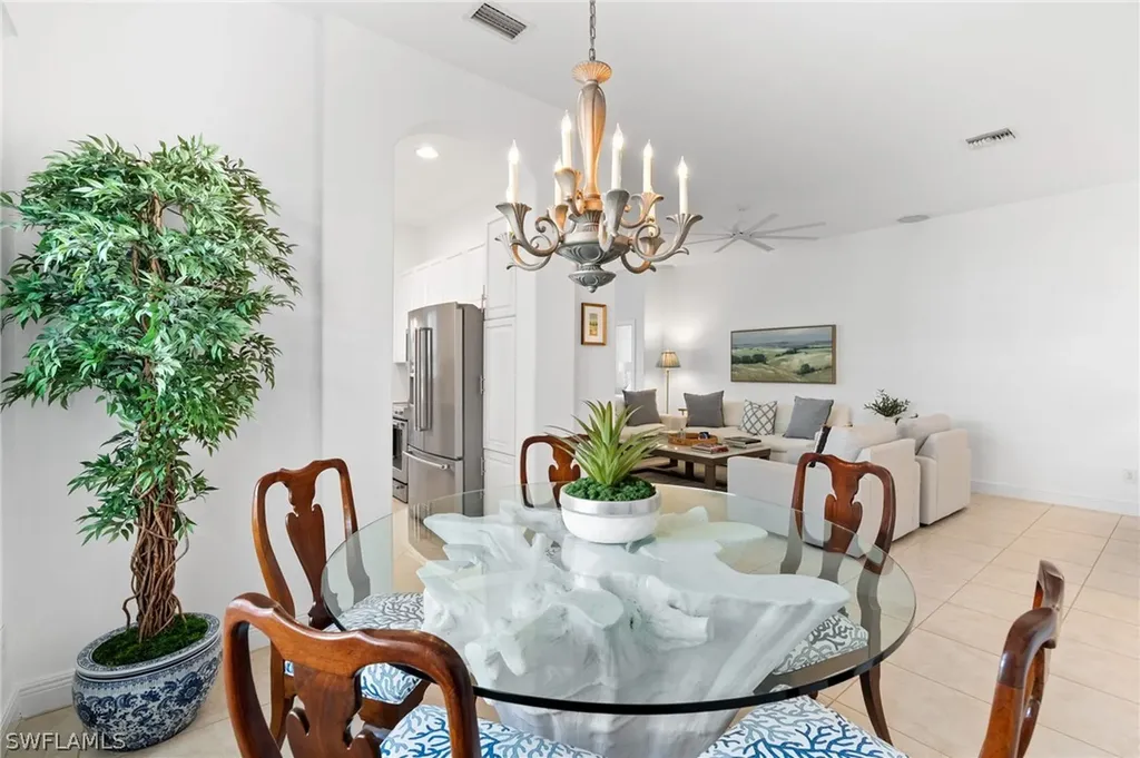 845 Vistana Circle Naples FL 34119