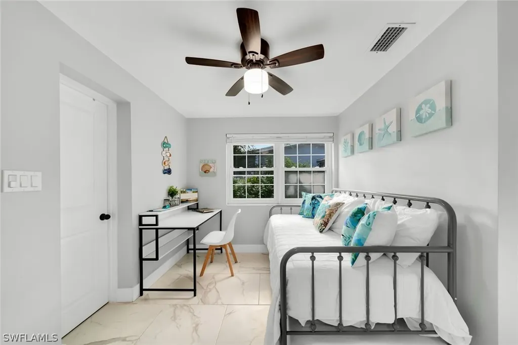 3999 Guava Drive Naples FL 34104