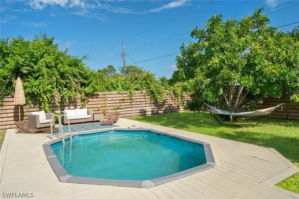 3999 Guava Drive Naples FL 34104