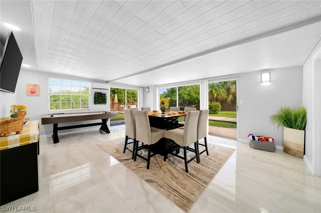 3999 Guava Drive Naples FL 34104
