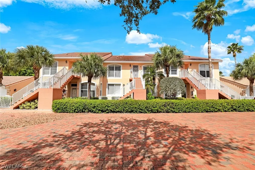2055 Cascades Drive Naples FL 34112