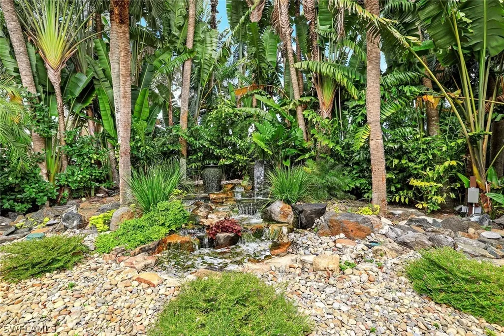 2055 Cascades Drive Naples FL 34112