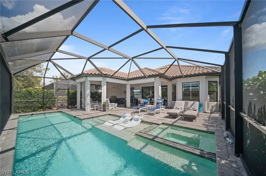 8785 Cavano Street E Naples FL 34119