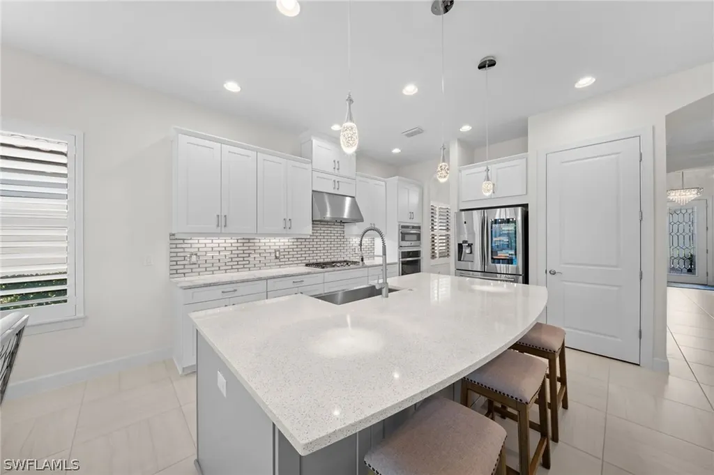 8785 Cavano Street E Naples FL 34119