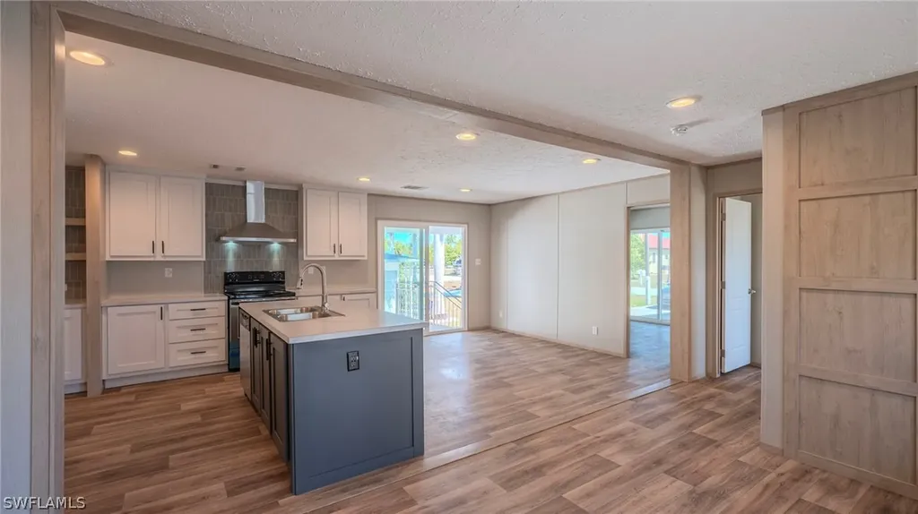 16050 Tierra Plaza Fort Myers FL 33908