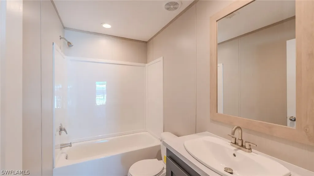 16050 Tierra Plaza Fort Myers FL 33908