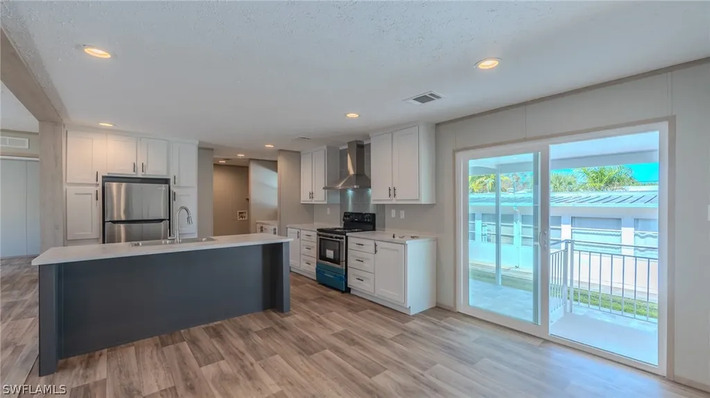 16050 Tierra Plaza Fort Myers FL 33908