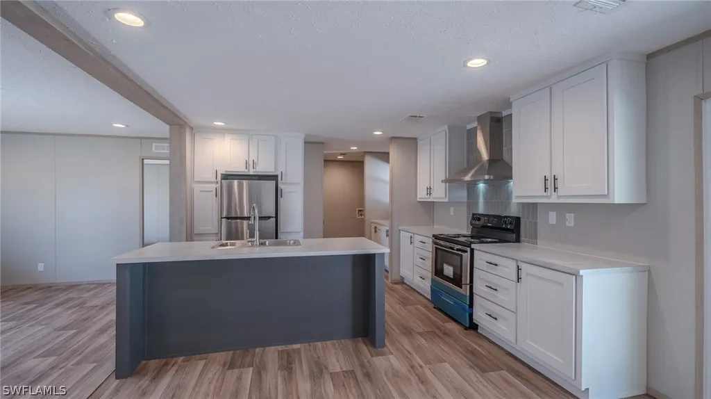 16050 Tierra Plaza Fort Myers FL 33908