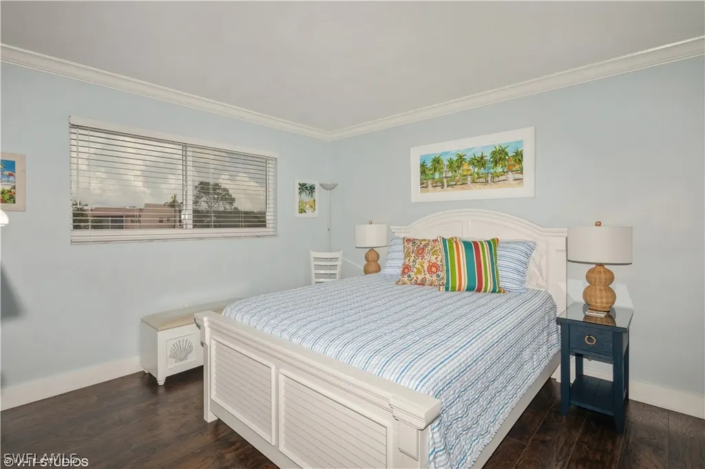 190 Turtle Lake Court Naples FL 34105