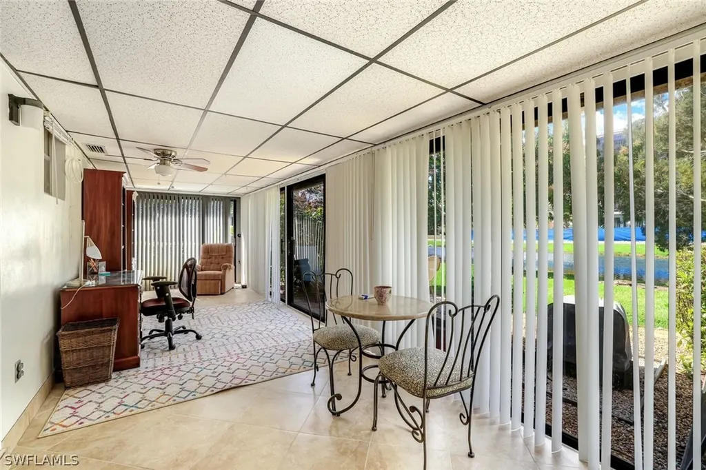 561 Palm View Drive Naples FL 34110