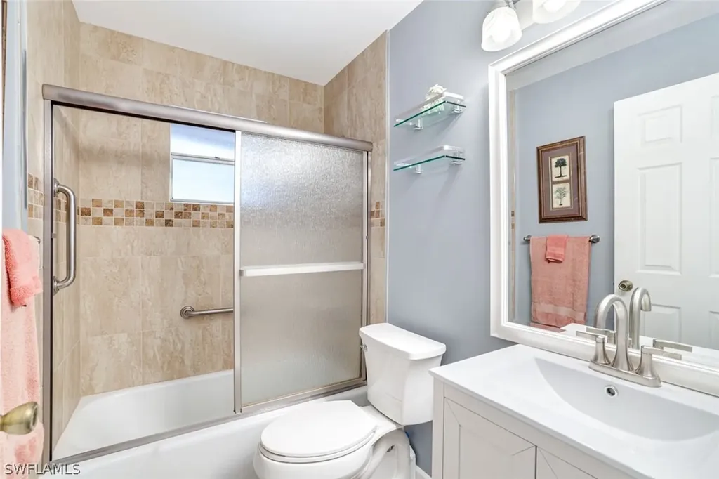 561 Palm View Drive Naples FL 34110