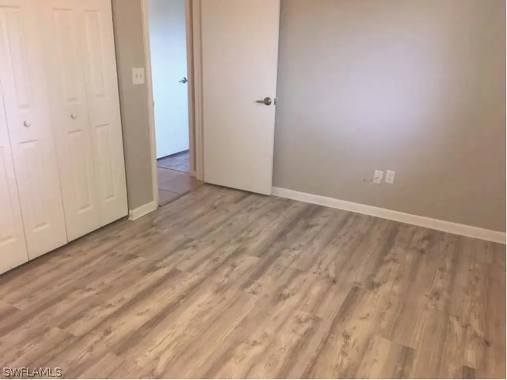 839 108th Avenue N Naples FL 34108
