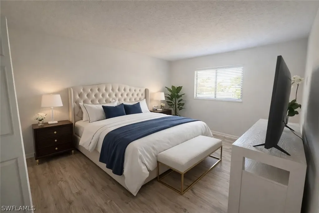 839 108th Avenue N Naples FL 34108