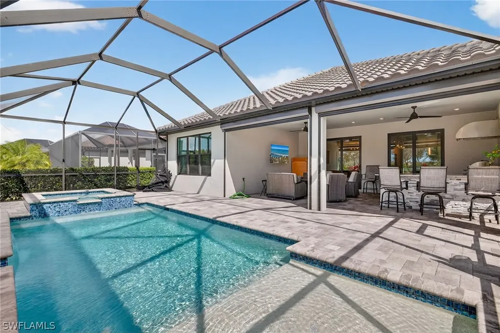 8915 Cappello Court Naples FL 34119