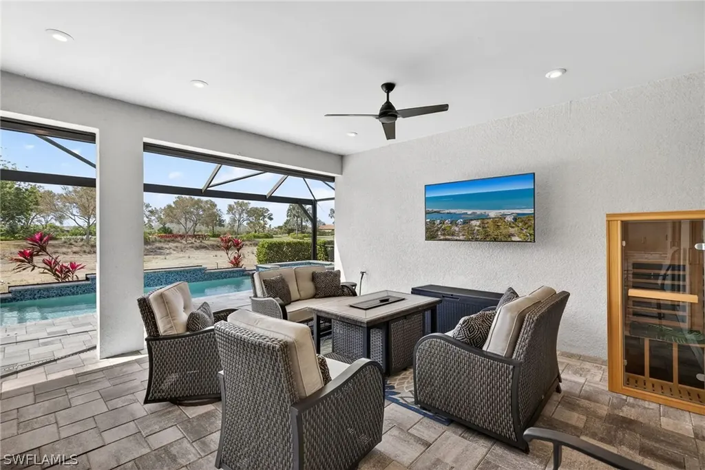 8915 Cappello Court Naples FL 34119